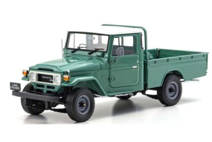 KS08956XBL KYOSHO TOYOTA LAND CRUISE 40 PICK UP 1:18 1980 FASHION GREEN