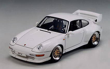 TA24247 TAMIYA PORSCHE 911 GT2 ROAD CLUB SPORT