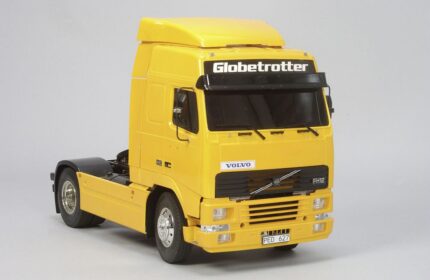 TA56312 TAMIYA VOLVO FH12 GLOBETROTTER